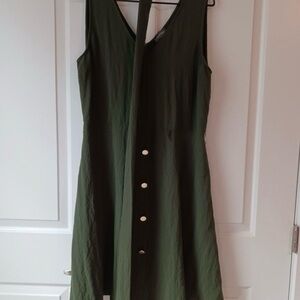 Luxology Olive Green Midi Dress